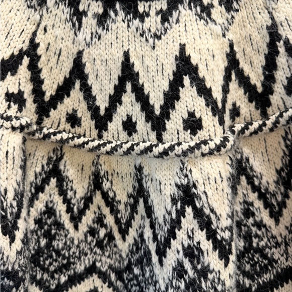 Zara Fair Isle Knit Sweater Black Cream Nordic Print Cozy Chunky - Picture 5 of 6